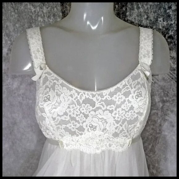 Vintage Vanity Fair Chiffon Lace White Nightgown Empire Waist - Picture 7 of 14